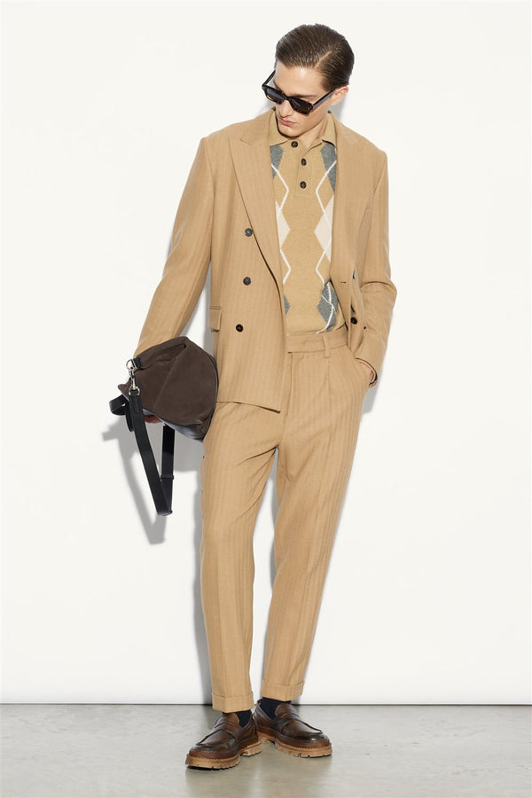 OUTFIT 1