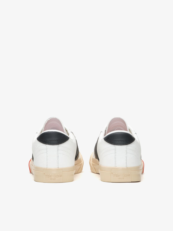 ROYAL CLASSIC white/black