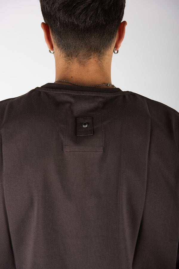 t-shirt OVER marrone