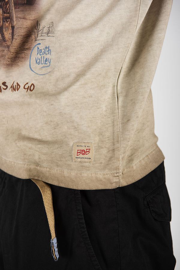 t-shirt PHOTOS brown
