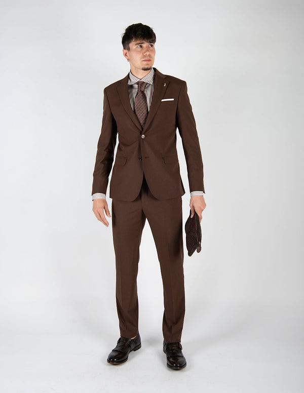 OUTFIT 23