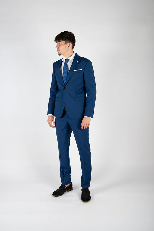 OUTFIT 24