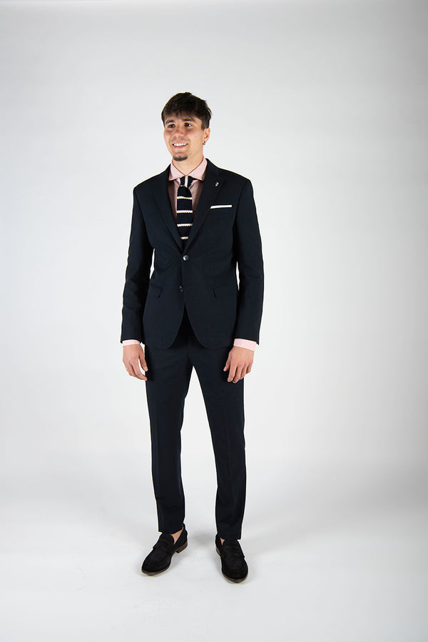 OUTFIT 25