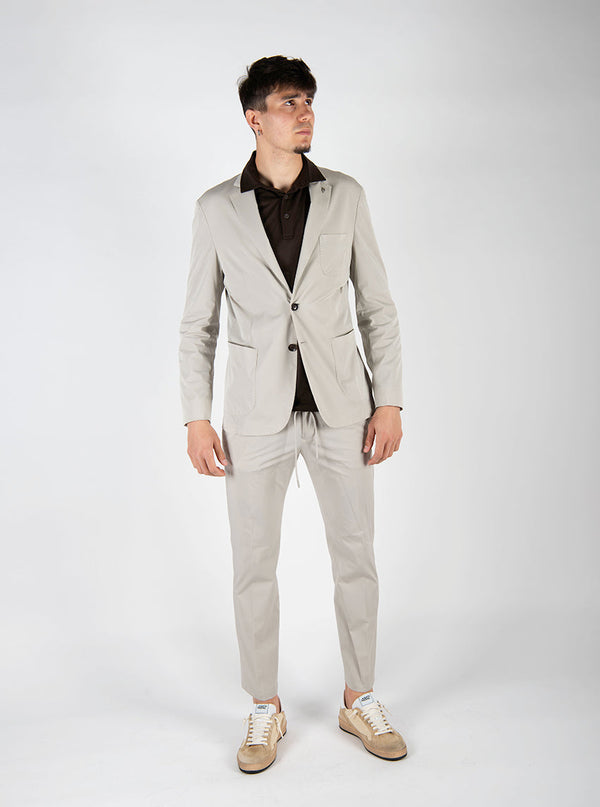 OUTFIT 26