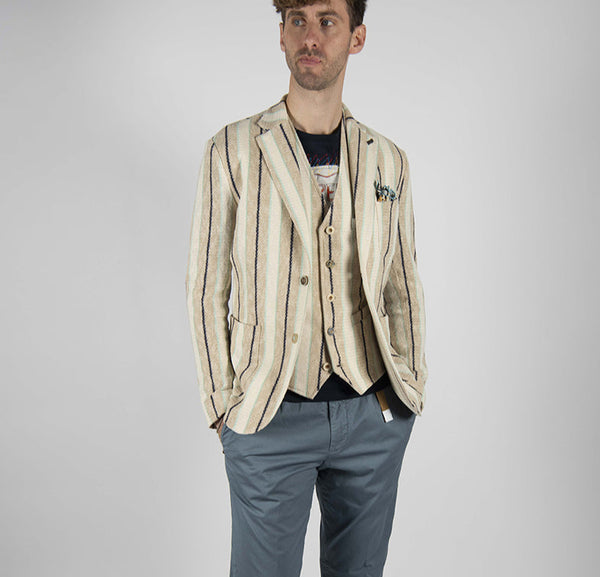 OUTFIT 2