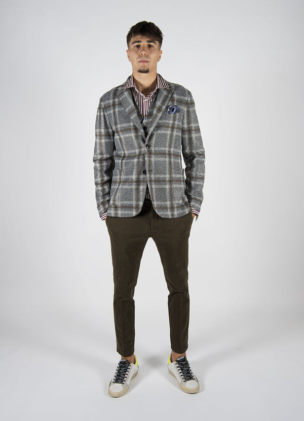 OUTFIT 18