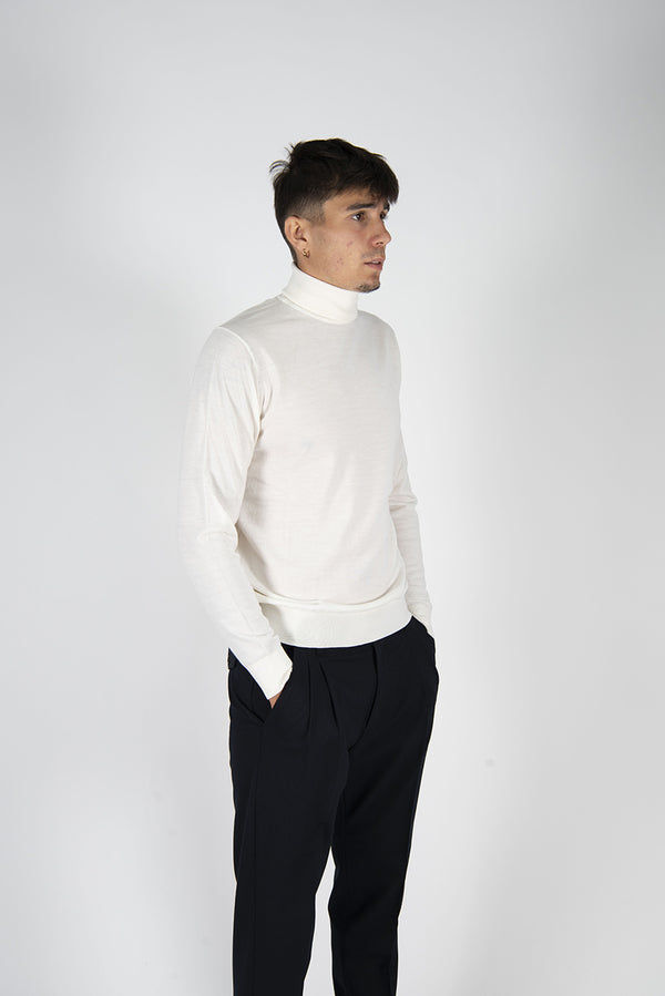 maglia collo alto FINEZZA panna