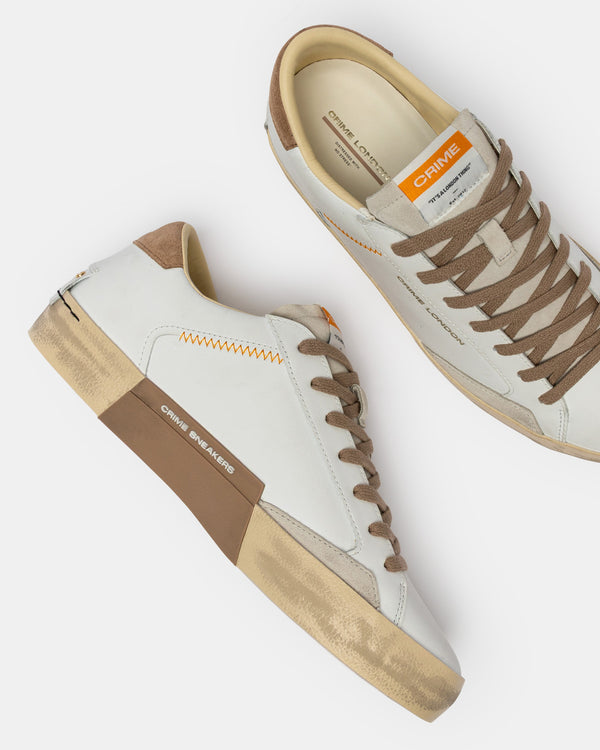 DISTRESSED saddle brown